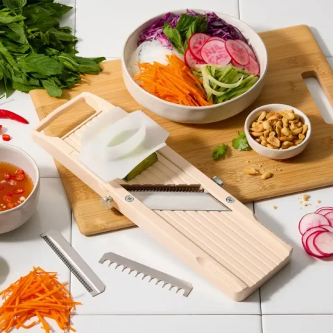 Mandolina daržovių pjaustyklė | Mandolina pjaustyklė | Mandolina tarka | Darzoviu pjaustykle | Japoniska mandolina | Japoniska pjaustykle | Benriner pjaustykle | benriner mandolina