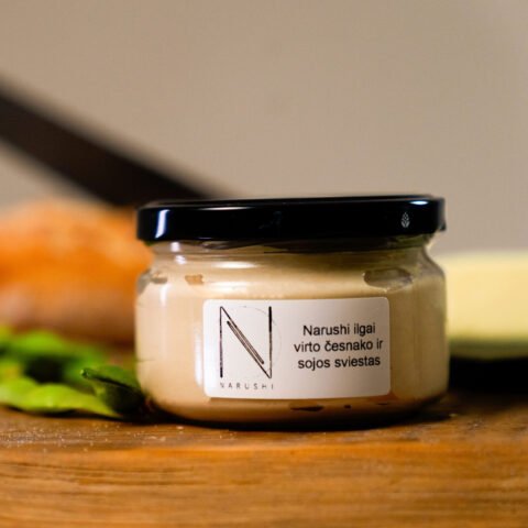 Sviestas | Cesnakinis sviestas | Plaktas sviestas | Naminis sviestas | Sojos sviestas | Sviestas internetu | Česnakinis sviestas | Žolelių sviestas