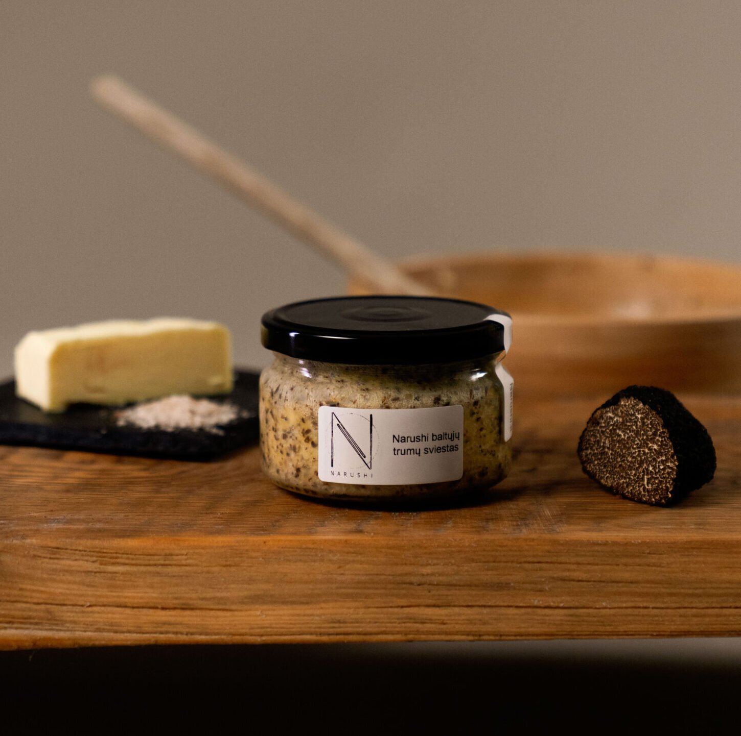 trumų sviestas | Triumu sviestas | Naminis sviestas | Plaktas sviestas | Sviestas internetu | Sviestas su trumais | Trumu padazas