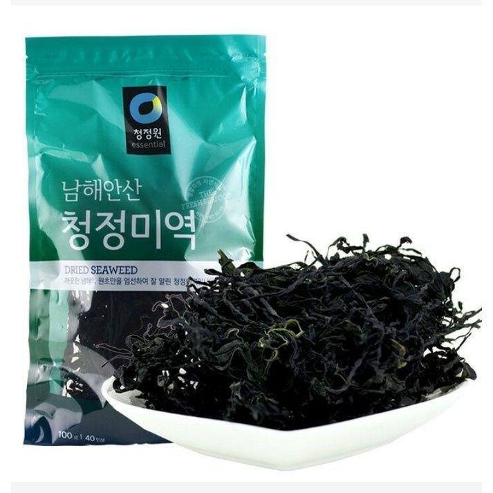 wakame dumbliai | džiovinti wakame | džiovinta wakame | jūros dumbliai | Daesang seaweed | miyeok | miyeok dumbliai | džiovinti jūros dumbliai | wakame sriubai | jūros dumblių sriuba |
